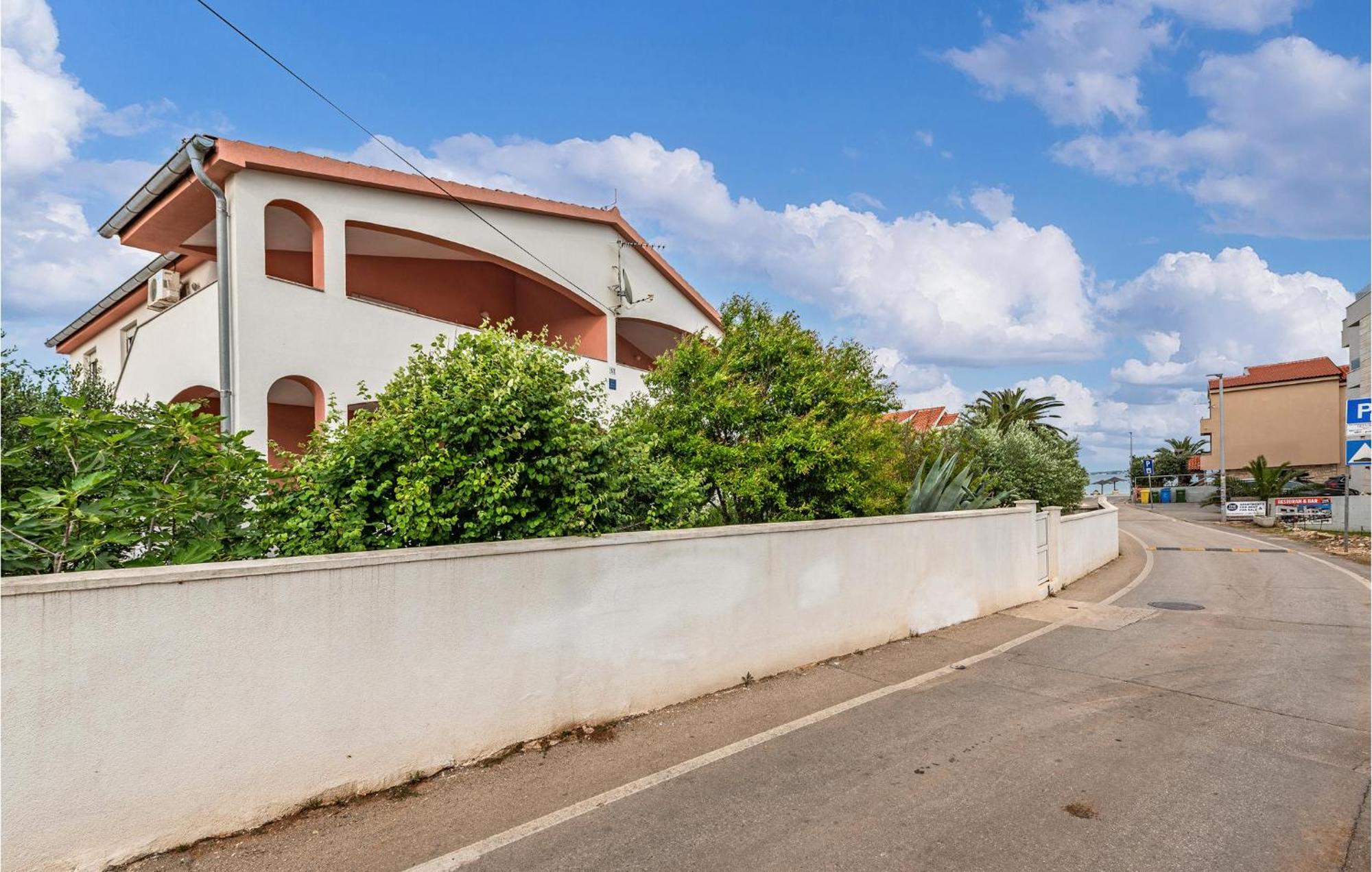 Beautiful Apartment In Vir With Wifi Esterno foto